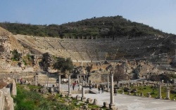 Vista do Grande Teatro de Éfeso